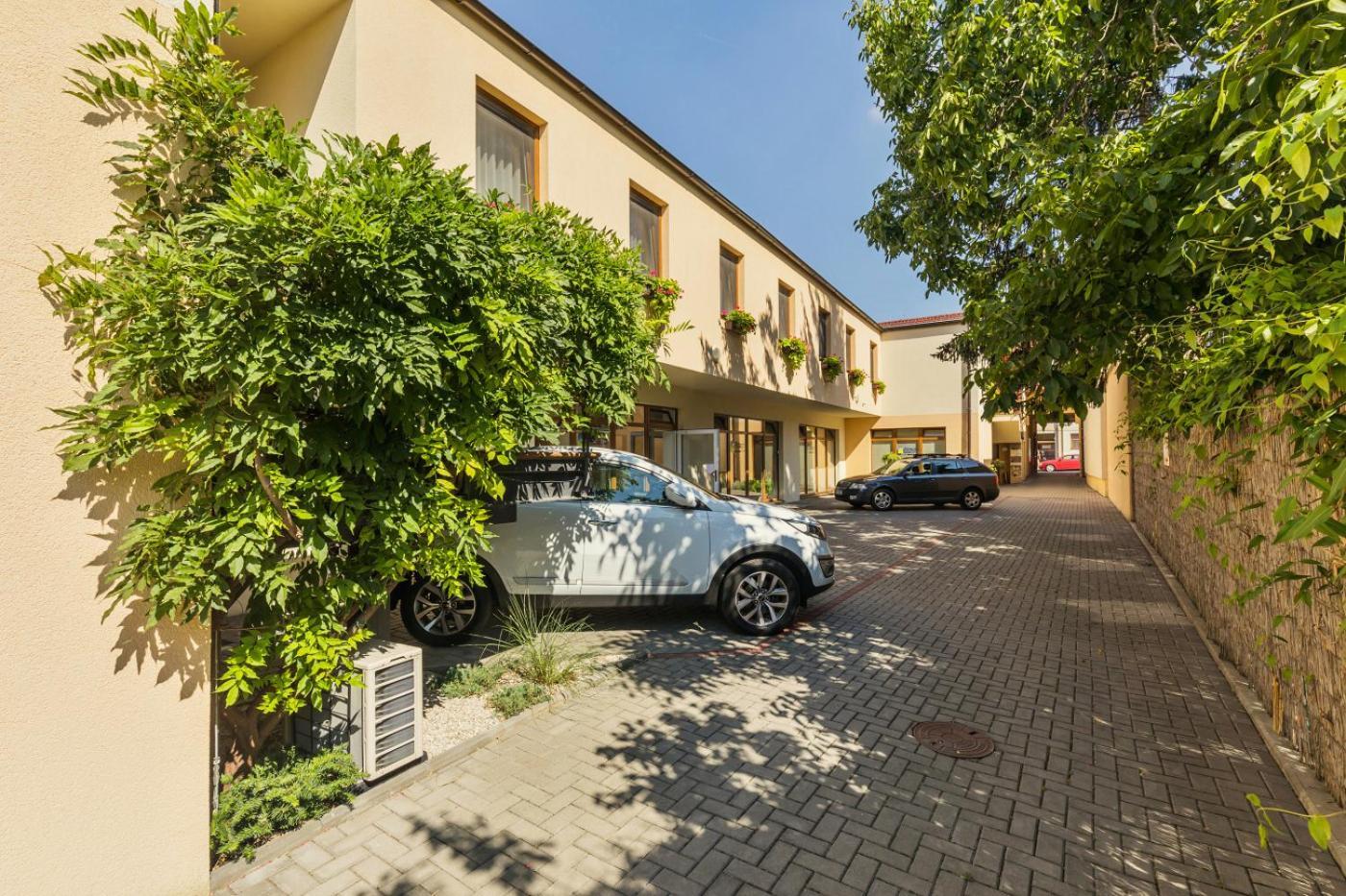 Apartmany U Zamecku Kyjov  Zewnętrze zdjęcie
